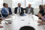 Deputados discutem o fortalecimento da educação infantil em reunião com o senador Confúcio Moura