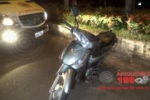 ARIQUEMES: Senhora fica ferida ao cair de moto na Av. Guapor&eacute;