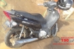 ARIQUEMES: Motociclista fica ferido em acidente próximo a Praça do Lago