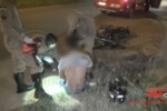 ARIQUEMES: Rapaz fica ferido após carro colidir em moto próximo a Praça do Lago