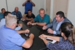 Adelino Follador mantém reunião com diretor do DER em Alto Paraíso