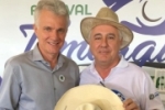 Donizetti José e Cido da Comissão Direito de Viver participam de encontro com Jair Bolsonaro – Chapéu assinado pelo Presidente será leiloado