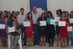 Adelino Follador entrega certificados de cursos profissionalizantes em Ariquemes