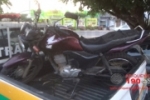 ARIQUEMES: Motociclista pratica direção perigosa próximo de escola e acaba detido pela PM