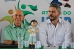 'Pacto pela Aprendizagem': Alunos da rede municipal de Ariquemes recebem camisetas do ‘Atleta Idebinho’.