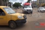 ARIQUEMES: Ciclista colide com ve&iacute;culo do Correios na Avenida Tancredo Neves