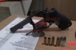 ARIQUEMES: Em abordagem de rotina PRF prende elemento portando arma de fogo