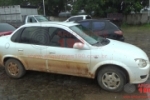 RIO CRESPO: Carro roubado em s&iacute;tio &eacute; recuperado pela PRF abandonado &agrave;s margens da Br&ndash;364