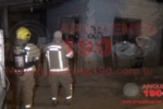 ARIQUEMES: Princ&iacute;pio de inc&ecirc;ndio &eacute; controlado em resid&ecirc;ncia no Nova Uni&atilde;o I &ndash; Suspeita&ndash;se que ato pode ter sido criminoso