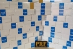 Em Guajar&aacute;&ndash;Mirim/RO, PRF prende casal com 500 ma&ccedil;os de cigarros contrabandeados