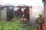 ARIQUEMES: Resid&ecirc;ncia fica totalmente destru&iacute;da ap&oacute;s inc&ecirc;ndio no Setor 11