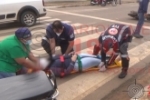 ARIQUEMES: Motociclista fica ferida ap&oacute;s colis&atilde;o com ve&iacute;culo em frente a UPA