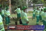 Integrantes do Projeto Construindo a Liberdade recebem novos uniformes &ndash; V&iacute;deo