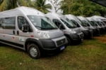 Governo de Rond&ocirc;nia fortalece pol&iacute;ticas de assistenciais sociais com novas vans para Apaes 