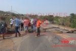  ARIQUEMES: Caminhoneiros interditam BR&ndash;364 na sa&iacute;da para Jaru