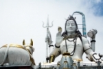 Sacerdote hindu pede decapitação de cristãos na Índia