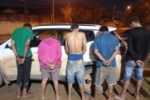 Cinco s&atilde;o presos com tr&ecirc;s ve&iacute;culos furtados que seriam levados para a Bol&iacute;via