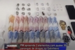 PM prende 2 elementos com quase 30 parangas de drogas no Galinheiro em Ariquemes &ndash; V&iacute;deo