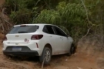 Quatro corpos são encontrados dentro de carro metralhado