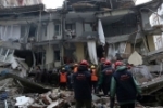 Mortes por terremoto em Turquia e S&iacute;ria passam de 33.000