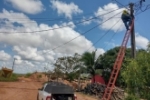 Prefeitura realiza manuten&ccedil;&atilde;o e instala novos pontos de ilumina&ccedil;&atilde;o p&uacute;blica do Distrito Bom Futuro