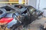 Dupla abandona ve&iacute;culo Veloster ap&oacute;s grave acidente &ndash; Carro ficou destruido 
