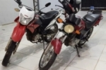 PM recupera motos roubadas e prende dupla com arma, dinheiro e objetos furtados