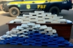 Em Vilhena/RO, PRF apreende 84 Kg de coca&iacute;na e quase 100 muni&ccedil;&otilde;es calibre 7.62 mm &ndash; V&iacute;deo