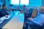 Pedro Fernandes busca melhorias para o Vale do Jamari em reunião com DER