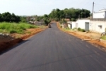 Prefeitura de Ariquemes conclui obras de pavimenta&ccedil;&atilde;o asf&aacute;ltica em tr&ecirc;s ruas no Bairro Jardim Jorge Teixeira