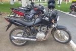 POL&Iacute;CIA MILITAR RECUPERA MOTOCICLETA FURTADA EM RESID&Ecirc;NCIA