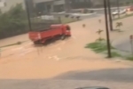 ARIQUEMES: Volume de chuva quase quatro vezes maior que o previsto deixa ruas e avenidas totalmene alagadas &ndash; V&Iacute;DEO