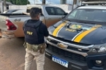 Em Pimenta Bueno/RO, PRF recupera dois ve&iacute;culos adulterados e uma arma de fogo
