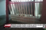 Elementos armados invadem resid&ecirc;ncia, agridem moradora e roubam motoneta no Bairro Jardim Primavera &ndash; V&Iacute;DEO