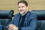 Deputado Alex Redano destina R$ 300 mil em emendas para aquisi&ccedil;&atilde;o de Implanon em tr&ecirc;s munic&iacute;pios