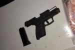 PM apreende arma e objetos roubados de dupla que atirou contra guarnição em Porto Velho