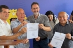 Coronel Chrisóstomo participa de assinatura de ordem de serviço para obras de pavimentação e drenagem em União Bandeirantes