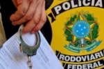  A PRF em Rondônia, nesse feriado prolongado, cumpriu quatro mandados de prisão e realizou duas prisões em flagrante relativas a crimes violentos