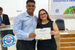 Da sala de aula para o mercado de trabalho: capacitação profissional gera oportunidade para aluno do Projeto Mãos e Obras