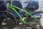 Polícia Militar recupera bicicleta furtada e cumpre mandado de prisão