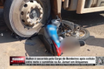 Mulher é socorrida pelo Corpo de Bombeiros após colisão entre moto e caminhão na Av. Jamari em Ariquemes – Vídeo