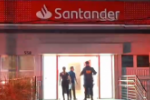 Criminosos invadem ag&ecirc;ncia do Santander e furtam notebooks durante a madrugada no Centro de Porto Velho &ndash; V&iacute;deo
