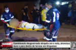 Caminhonete desgovernada atropela av&oacute; e neta, atravessa muro e para dentro de terreno em Ariquemes &ndash; LIVE: ESTAMOS NO AR! PROGRAMA BRONCA DA PESADA