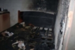 Mulher &eacute; presa ap&oacute;s incendiar casa com tr&ecirc;s crian&ccedil;as e moradores dormindo no interior de Rond&ocirc;nia