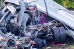 23 MORTOS: &Ocirc;nibus envolvido em acidente levava pacientes de Ibituva/PR
