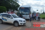 ARIQUEMES: Carro colide com ônibus na Avenida Capitão Silvio 