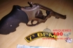 ARIQUEMES: Adolescente suspeito de roubo é apreendido com arma de fogo no Setor 09