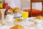 ARIQUEMES: Casa do chinelo realizará delicioso café da manhã para as mamães neste sábado
