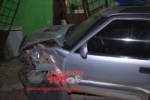 ARIQUEMES: Condutor perde o controle de caminhonete e invade lanchonete na Av. Machadinho