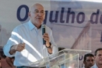 Confúcio Moura reafirma compromisso com dignidade para moradores do Orgulho Madeira